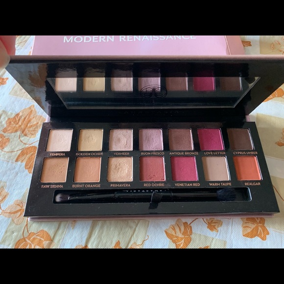 Modern Renaissance - Picture 4 of 12